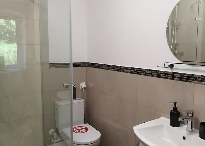 U Gołębiewskich Stara Kamienica